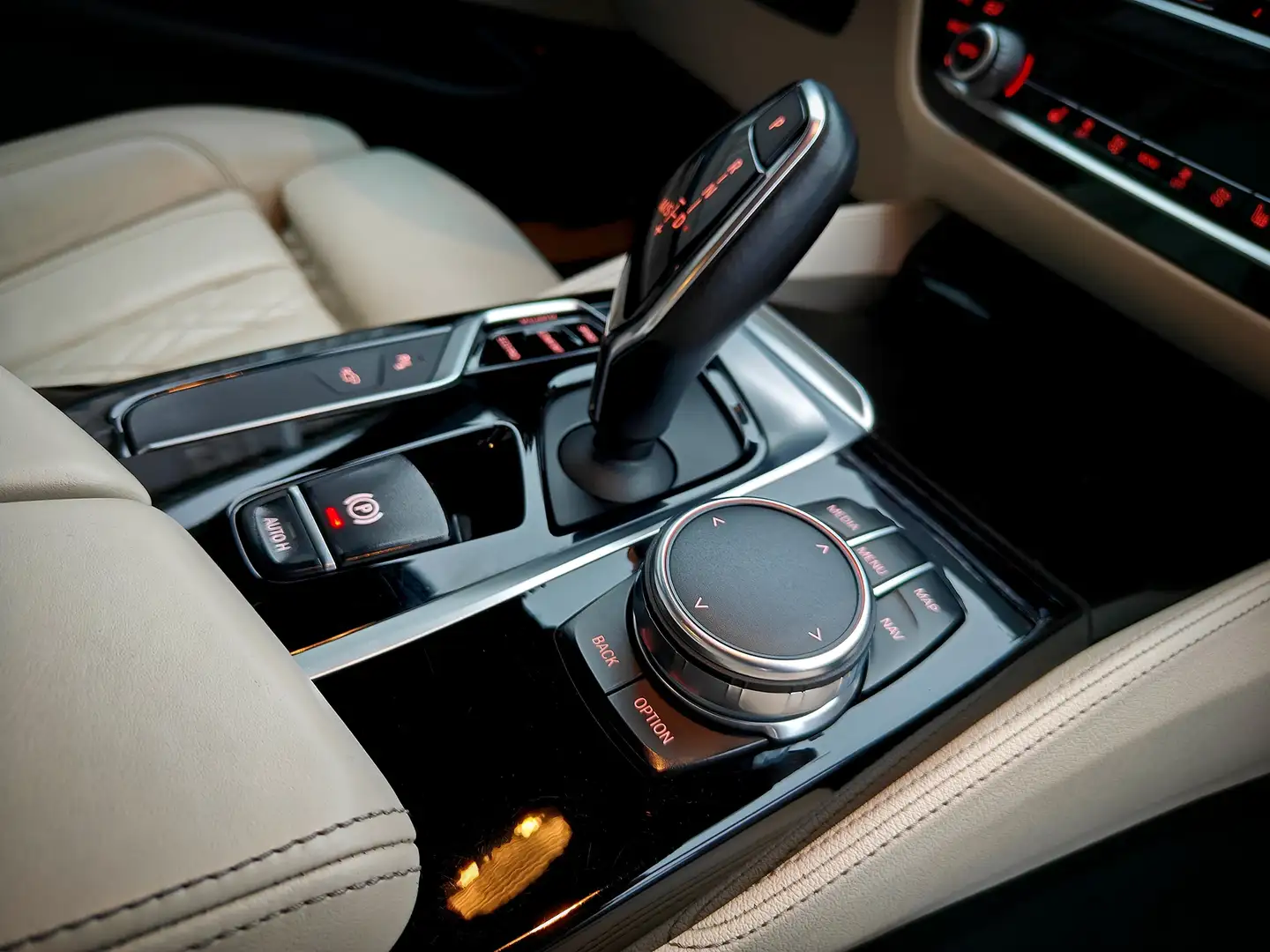 BMW 540 540i xDrive Aut. Sport Line - 2