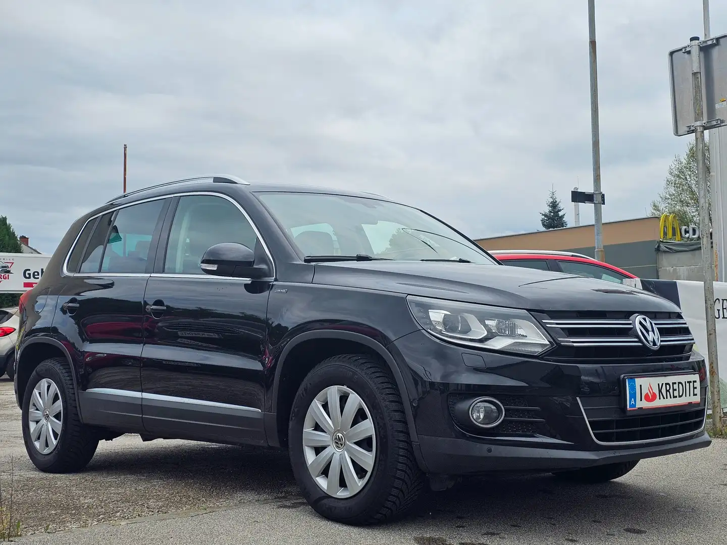 Volkswagen Tiguan 2,0 TDI SCR Lounge Pickerl+Service-NEU Rostfrei 1A Nero - 1