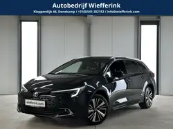 Toyota Corolla Touring Sports Inductieladen voor smartphones, Lendensteun, Garantie, Navigatiesysteem, Getinte ramen, Alarm, Stoelverwarming, Lichtmetalen velgen