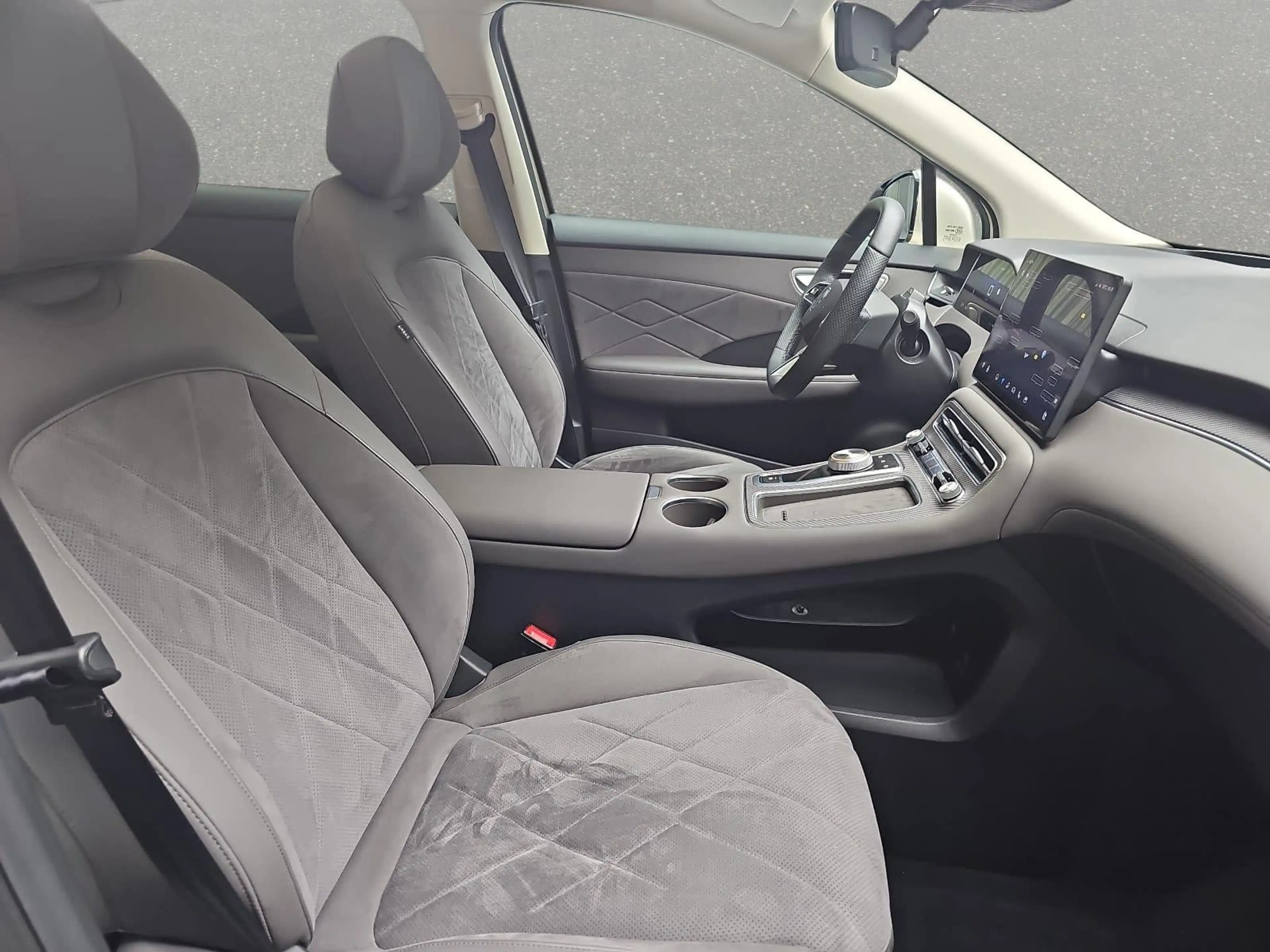 MG MGS6 EV MGS6 EV 77 KWH LUXURY AWD PANORAMA LEDER 20-ZOLL — photo 16