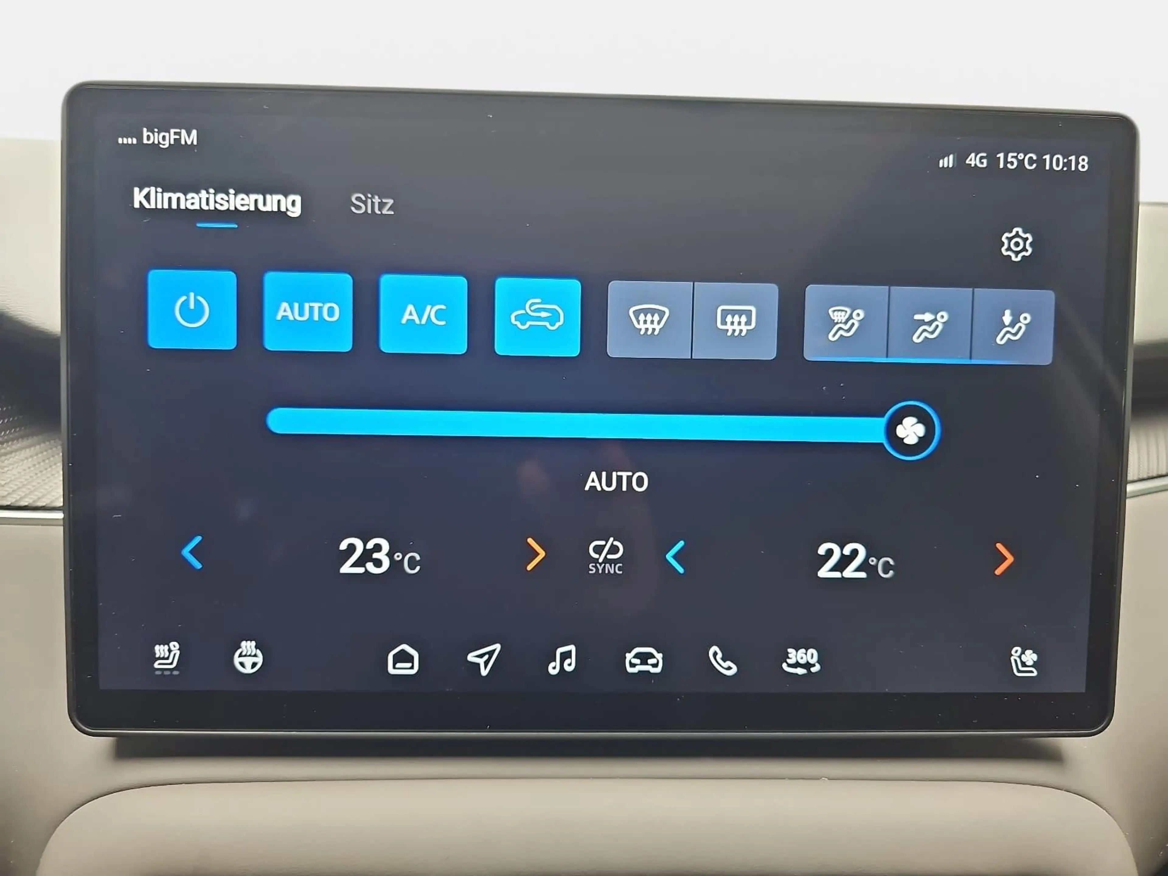 MG MGS6 EV MGS6 EV 77 KWH LUXURY AWD PANORAMA LEDER 20-ZOLL — photo 12