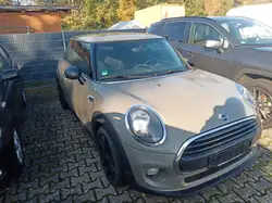 Mini ONE 3 Türer *8 fach Bereift*