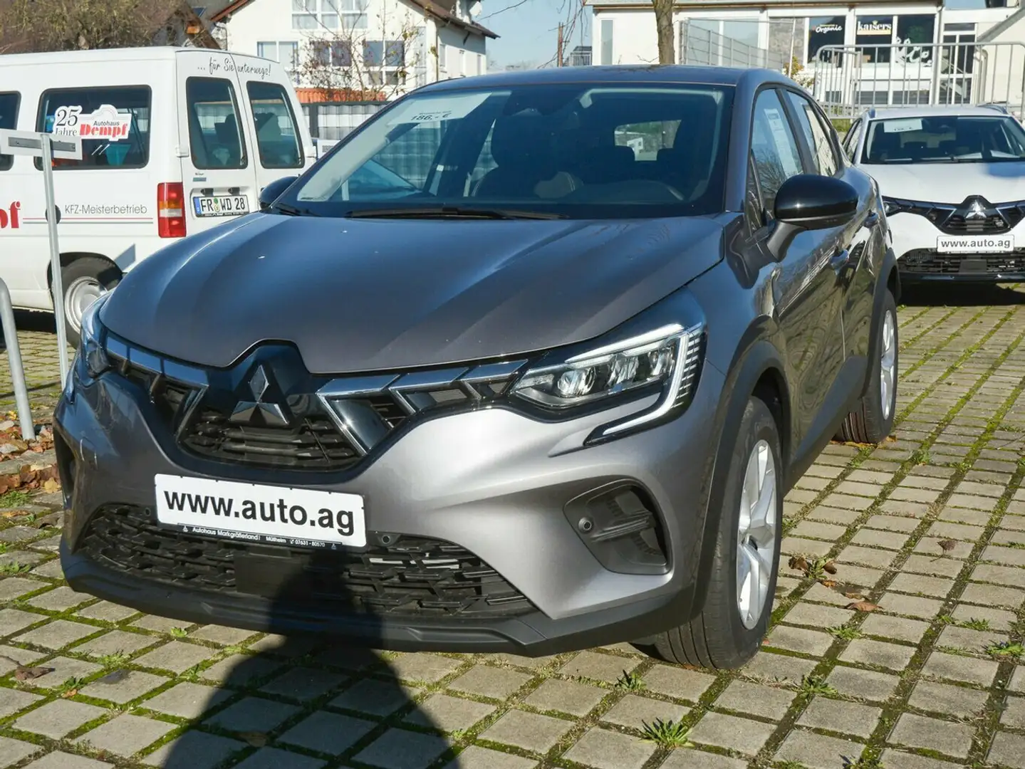 Mitsubishi ASX BASIS M/T LKA*Bi-LED*KLIMA Gris - 2