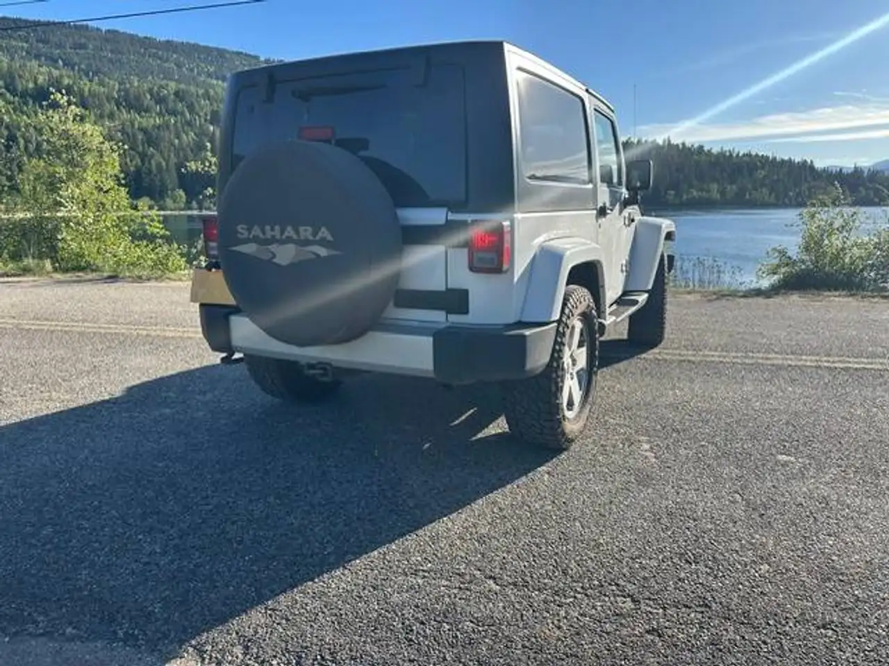 Jeep Wrangler снимка Jeep Wrangler