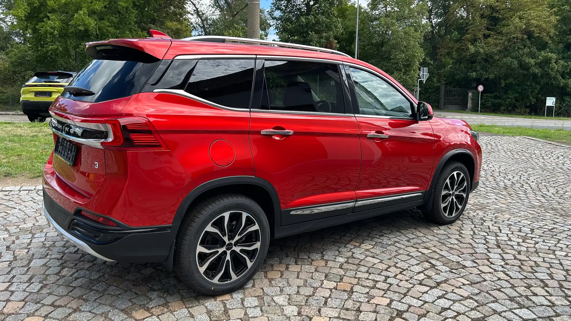 DFSK DFM Forthing 3 Rot - 2