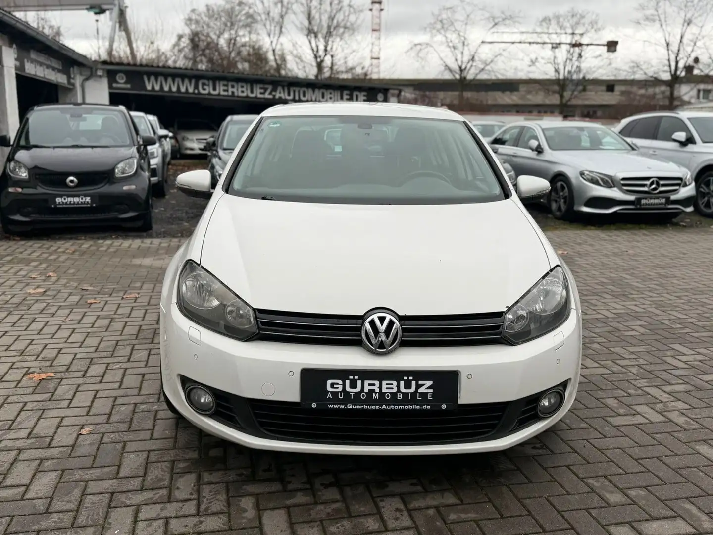 Volkswagen Golf VI Team BlueMotion/BMT Navi*Alu*Szhz*Eu5 Weiß - 2