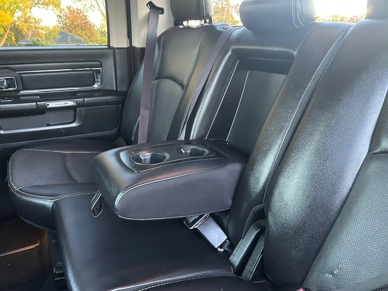RAM 2500 снимка RAM 2500