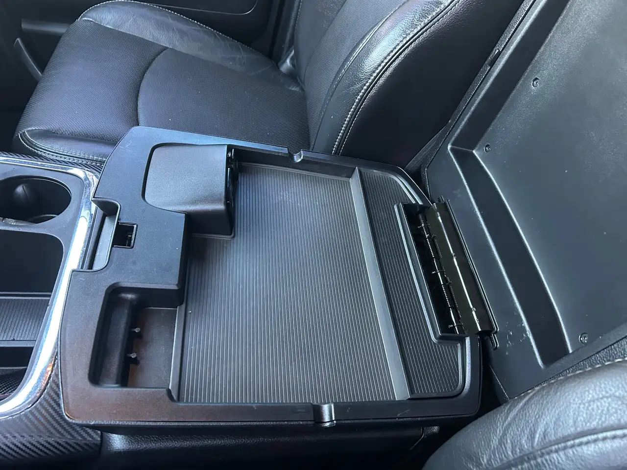 RAM 2500 снимка RAM 2500