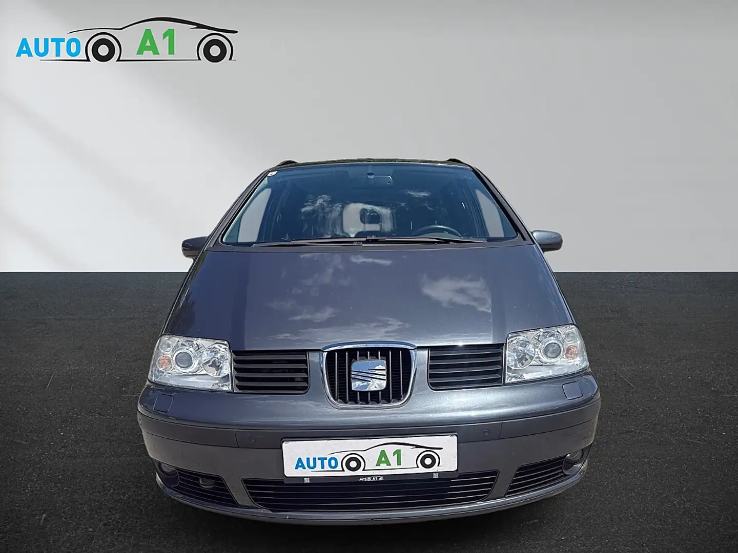 SEAT Alhambra Stylance Luxus 1,9 TDI Grau - 2