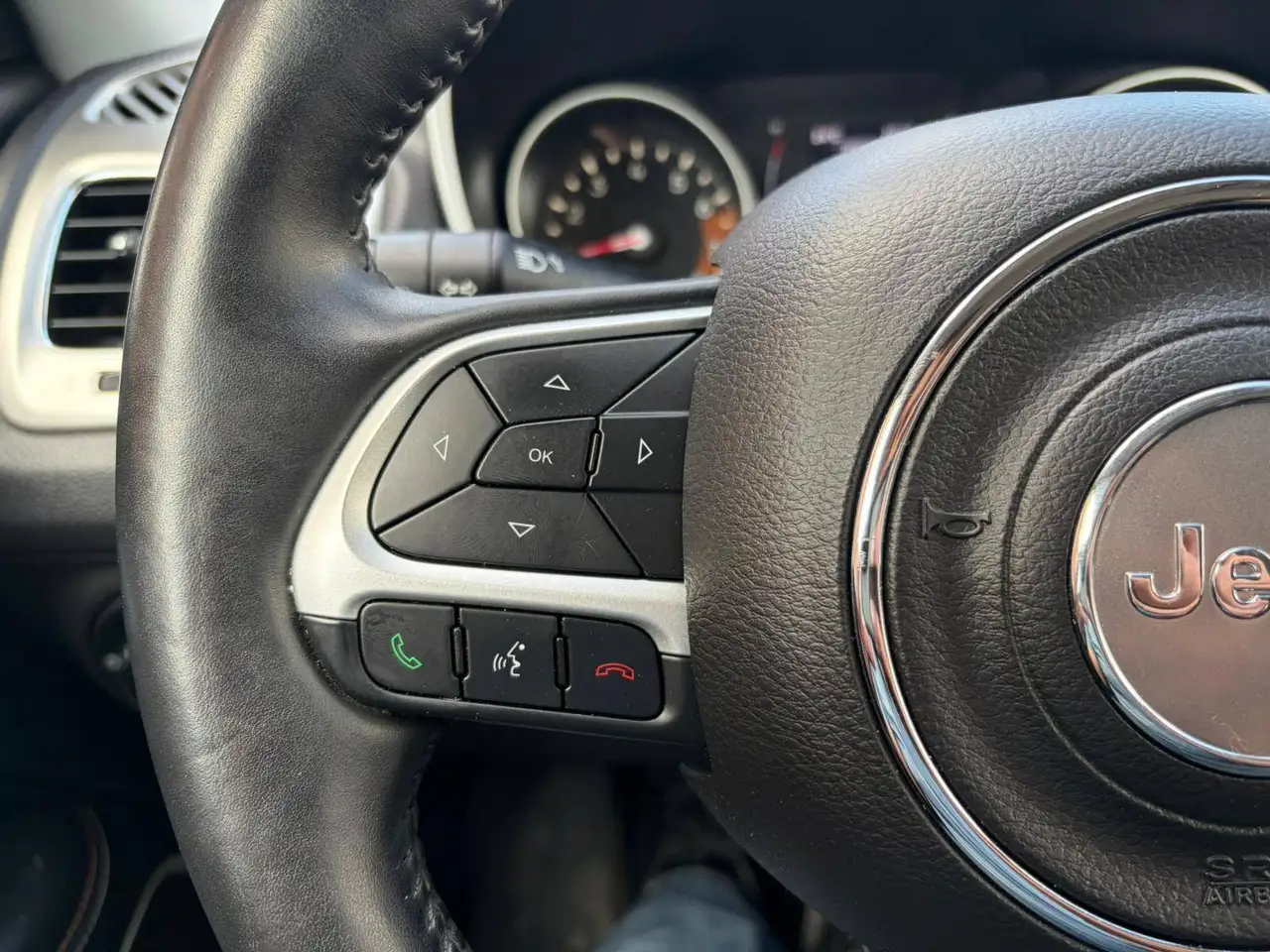 Jeep Compass photo Jeep Compass