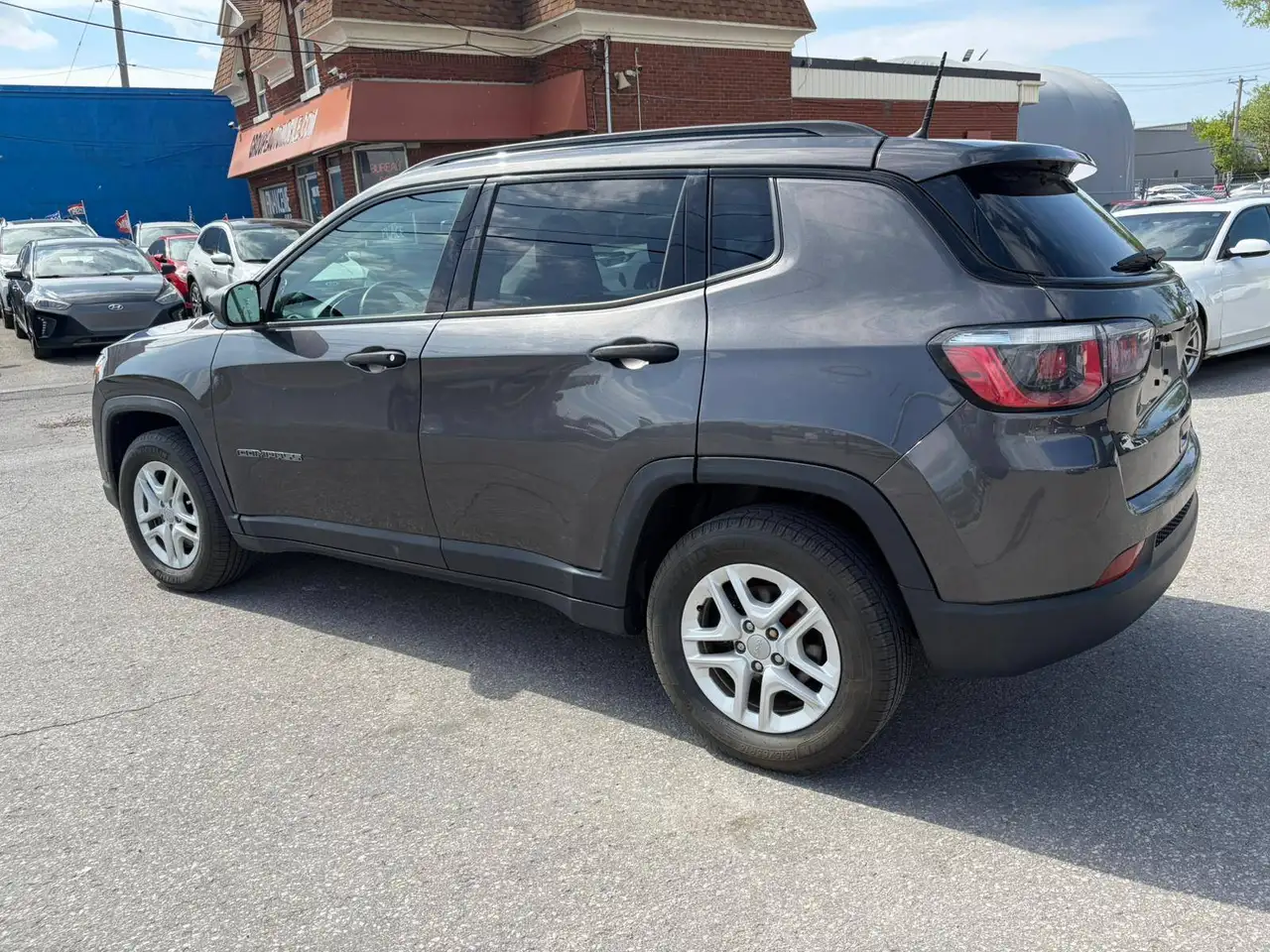 Jeep Compass photo Jeep Compass