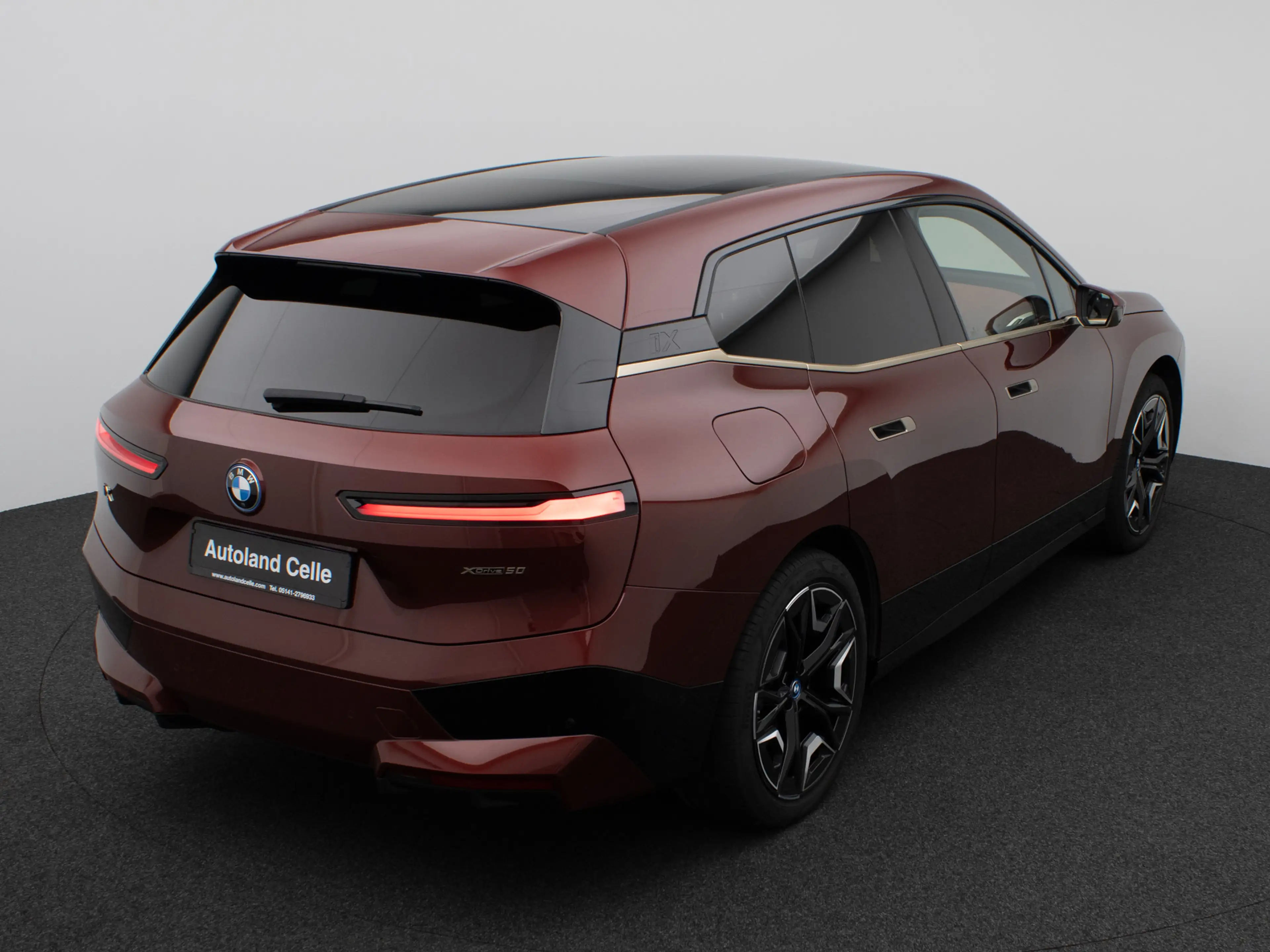 BMW iX Sport Pano Sky-Lounge 360°Laser SoftCl — photo 7