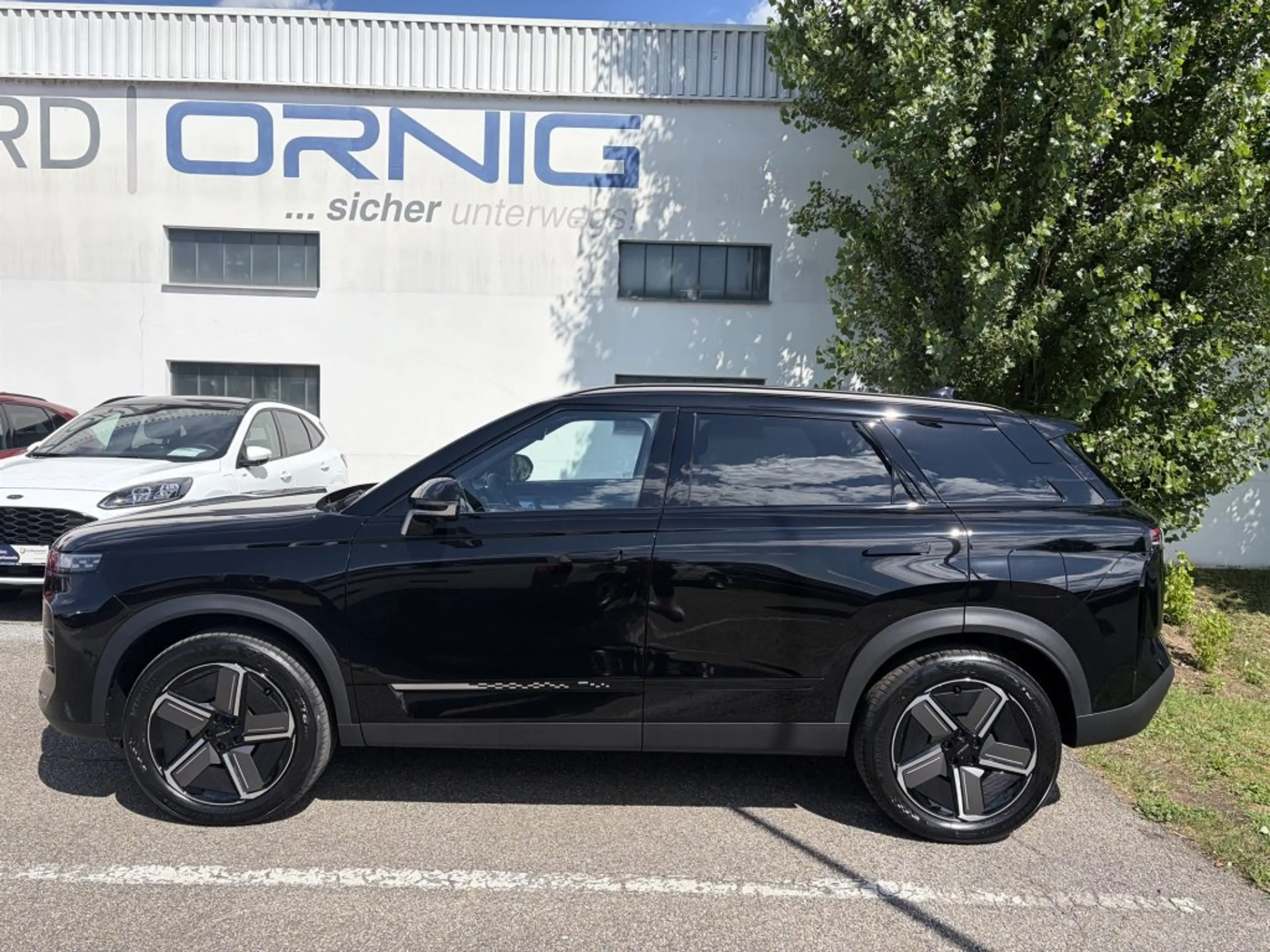 Jaecoo J7 7 PHEV Premium — photo 3