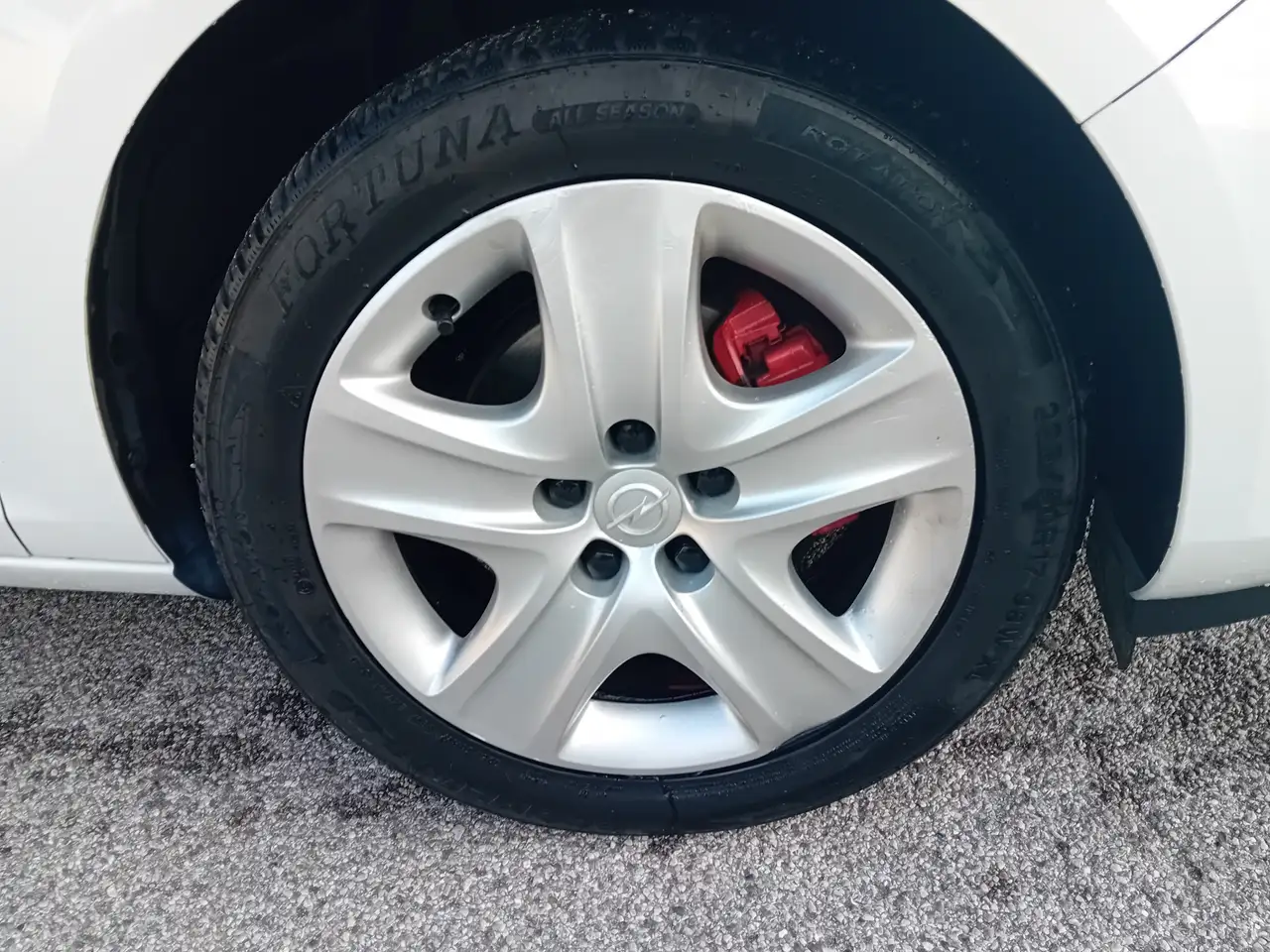 Opel Astra 3p 2.0 dti Sport Edition, foto 4