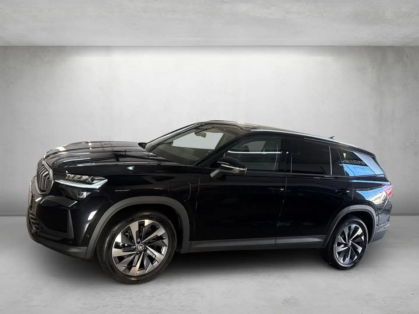 Skoda Kodiaq 1.5 TSI iV DSG Selection *Navi*Pano* Schwarz - 2