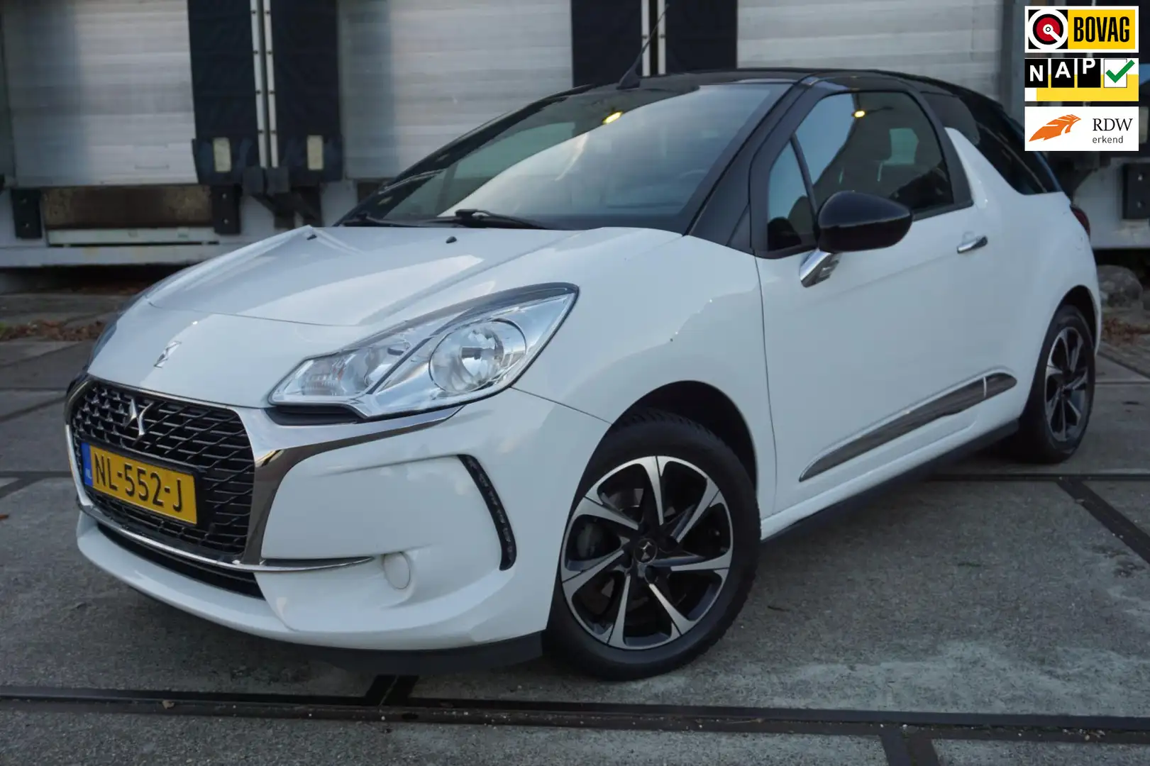 DS Automobiles DS 3 Cabrio 1.2 PureTech So Chic Blanc - 1