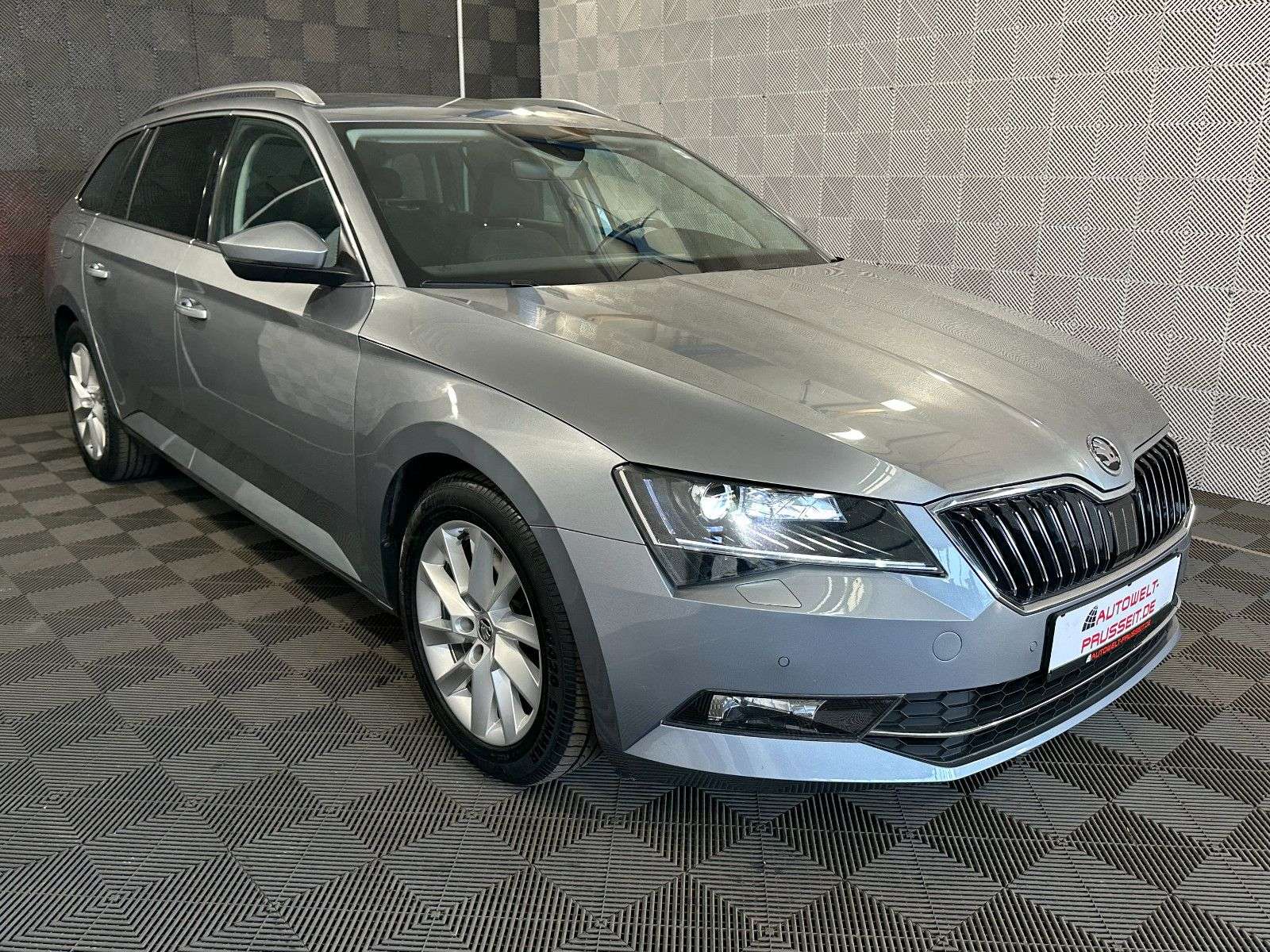 Used Škoda Superb 2.0 style tdi