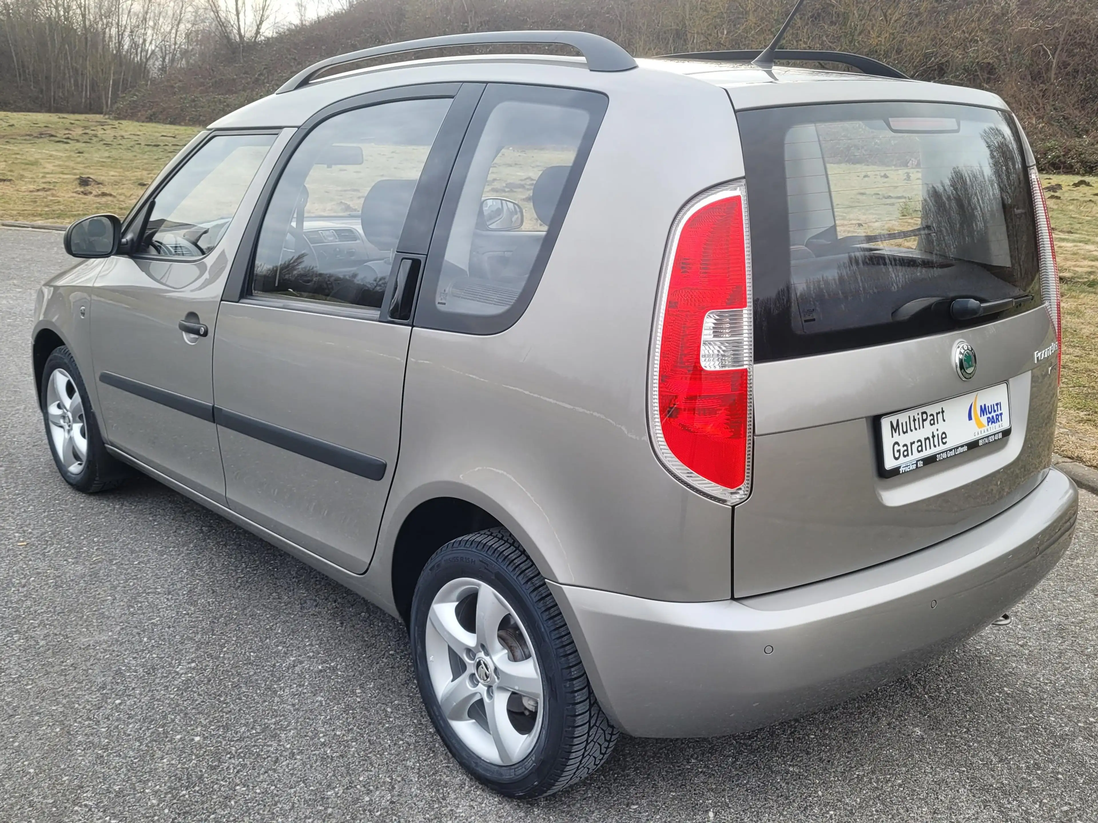 Skoda Roomster Roomster 1.2 TSI Active erst 18.350 KM-Klima-1.Hd — photo 3