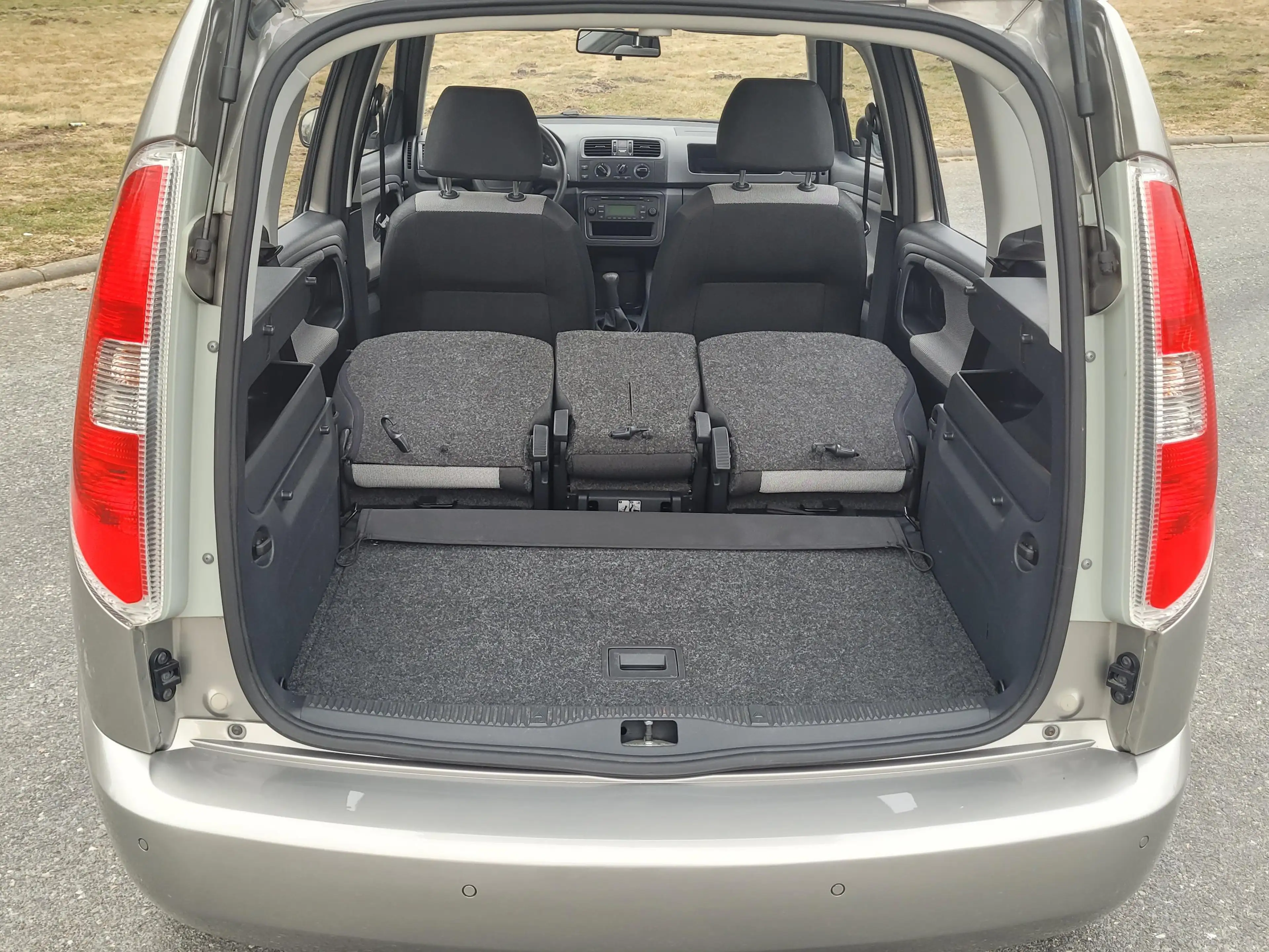 Skoda Roomster Roomster 1.2 TSI Active erst 18.350 KM-Klima-1.Hd — photo 14