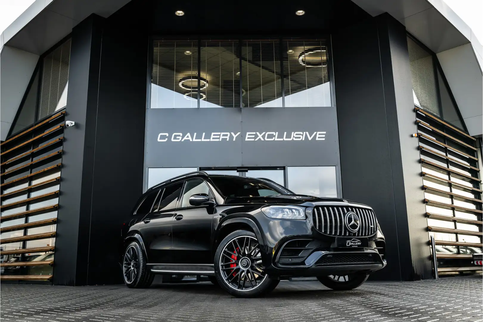 Mercedes-Benz GLS AMG GLS63 4MATIC - Panorama | Burmester | Luch Noir - 1