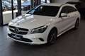 Mercedes-Benz CLA 220 d Shooting Brake Autom. LED~Navi~ACC bijela - thumbnail 4
