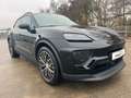 Porsche Macan 4 SPORT CHRONO NAVI PANO KAMERA 18 WEGE SITZE 21" Schwarz - thumbnail 1