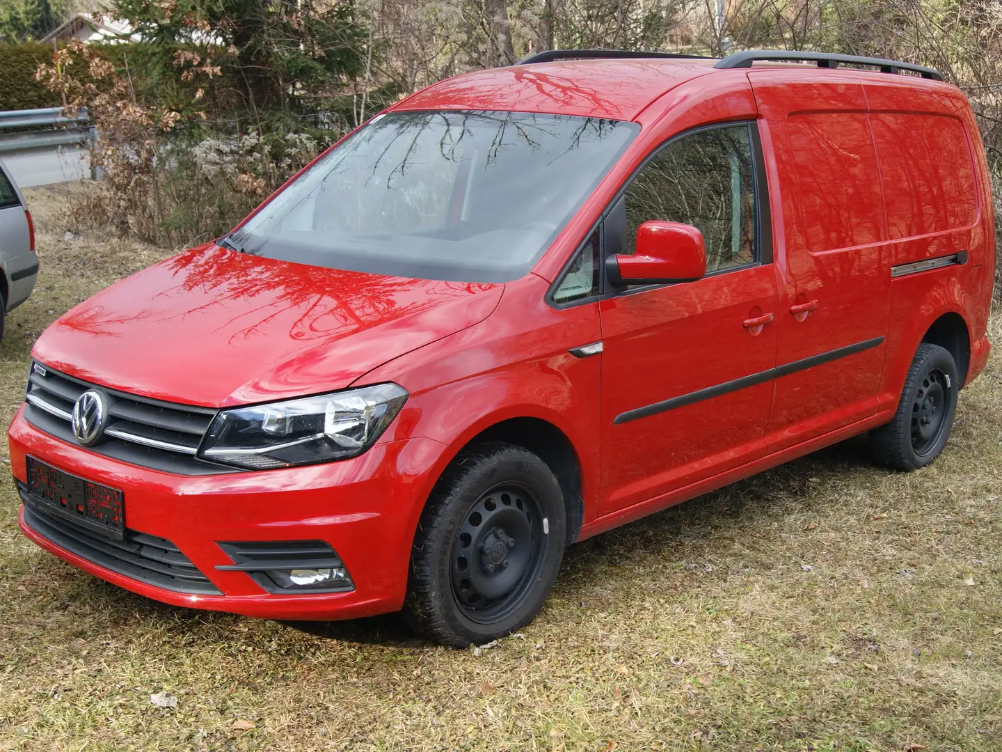 Volkswagen Caddy Caddy Life Edition 25 2,0 TDI D-PF Life Edition 25 Rot - 2