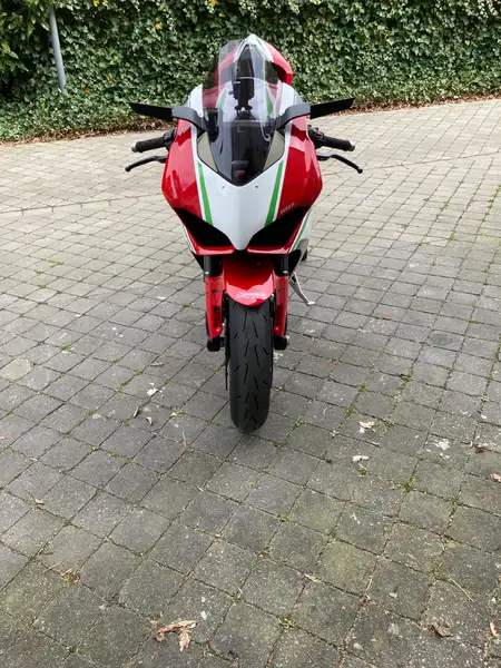 Ducati PANIGALE V4 - foto 8