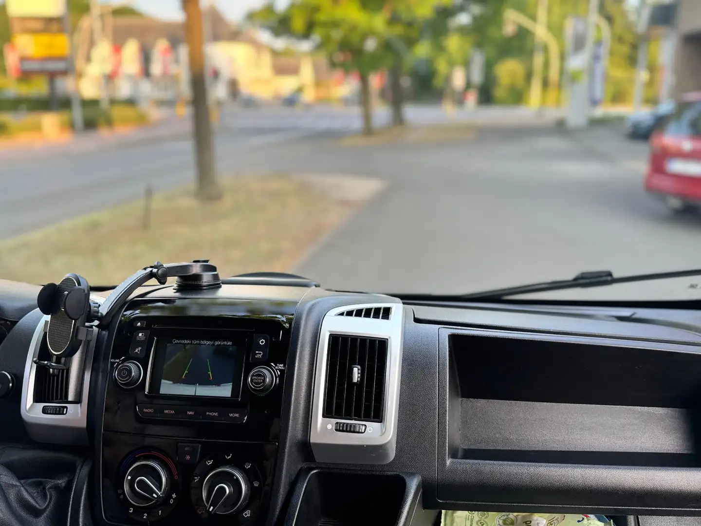 Peugeot Boxer HDi 333 L2H2 Komfort Plus. - 1