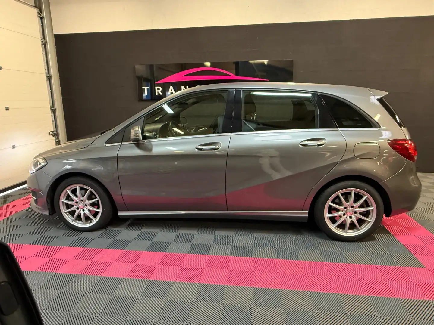 Mercedes-Benz B 200 Classe B 200 CDI Inspiration 7-G DCT 4-Matic A Gris - 2