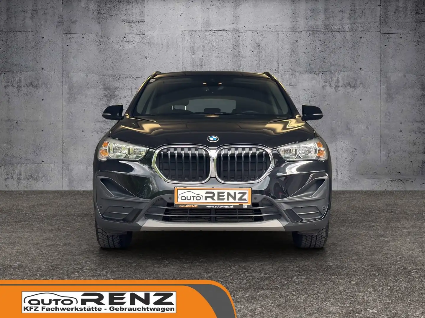 BMW X1 sDrive 18d Kamera, Navi, .... Schwarz - 2