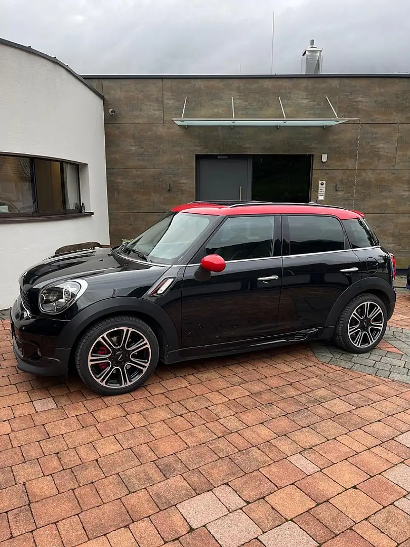 MINI John Cooper Works Countryman MINI Countryman JCW COOPER S 1,6 ALL4 Aut. Schwarz - 1