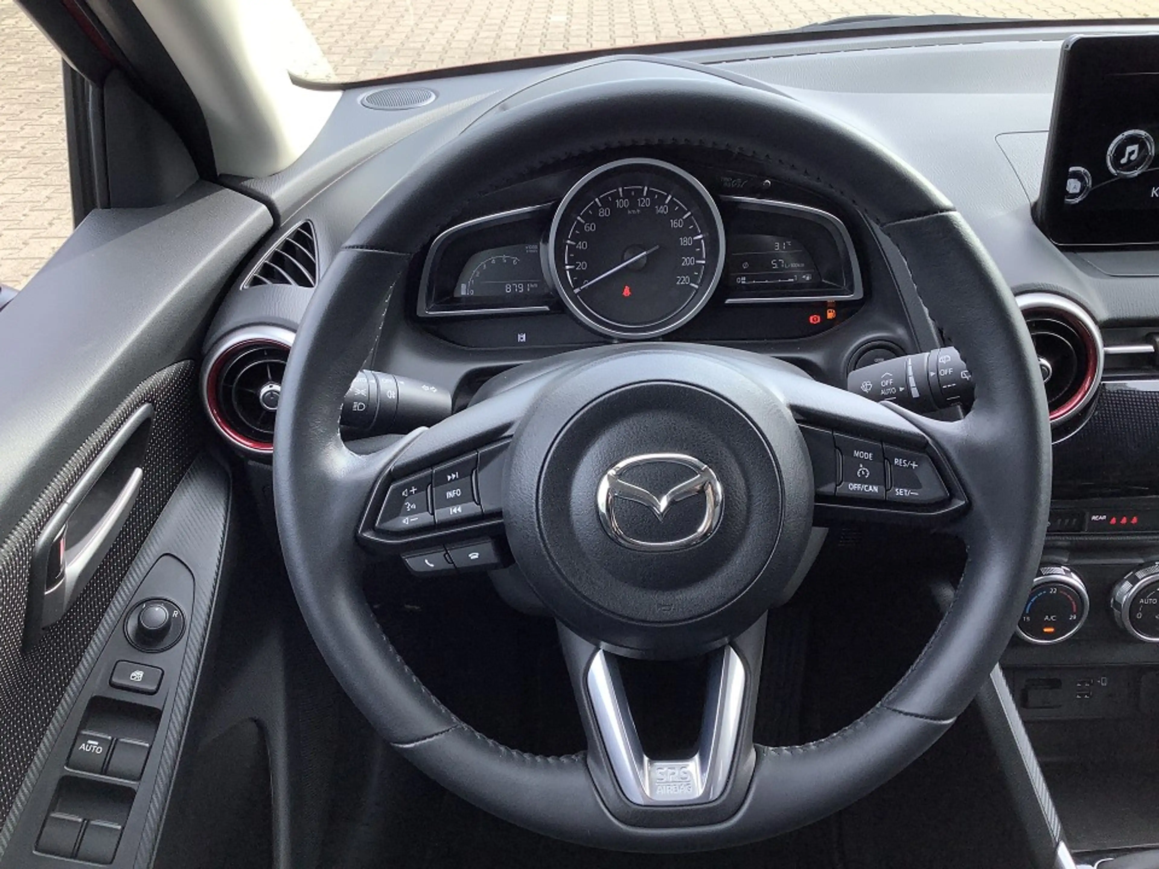 Mazda 2 e-SKYACTIV G 90 Homura Garantie bis 04/2028 Homura — photo 9