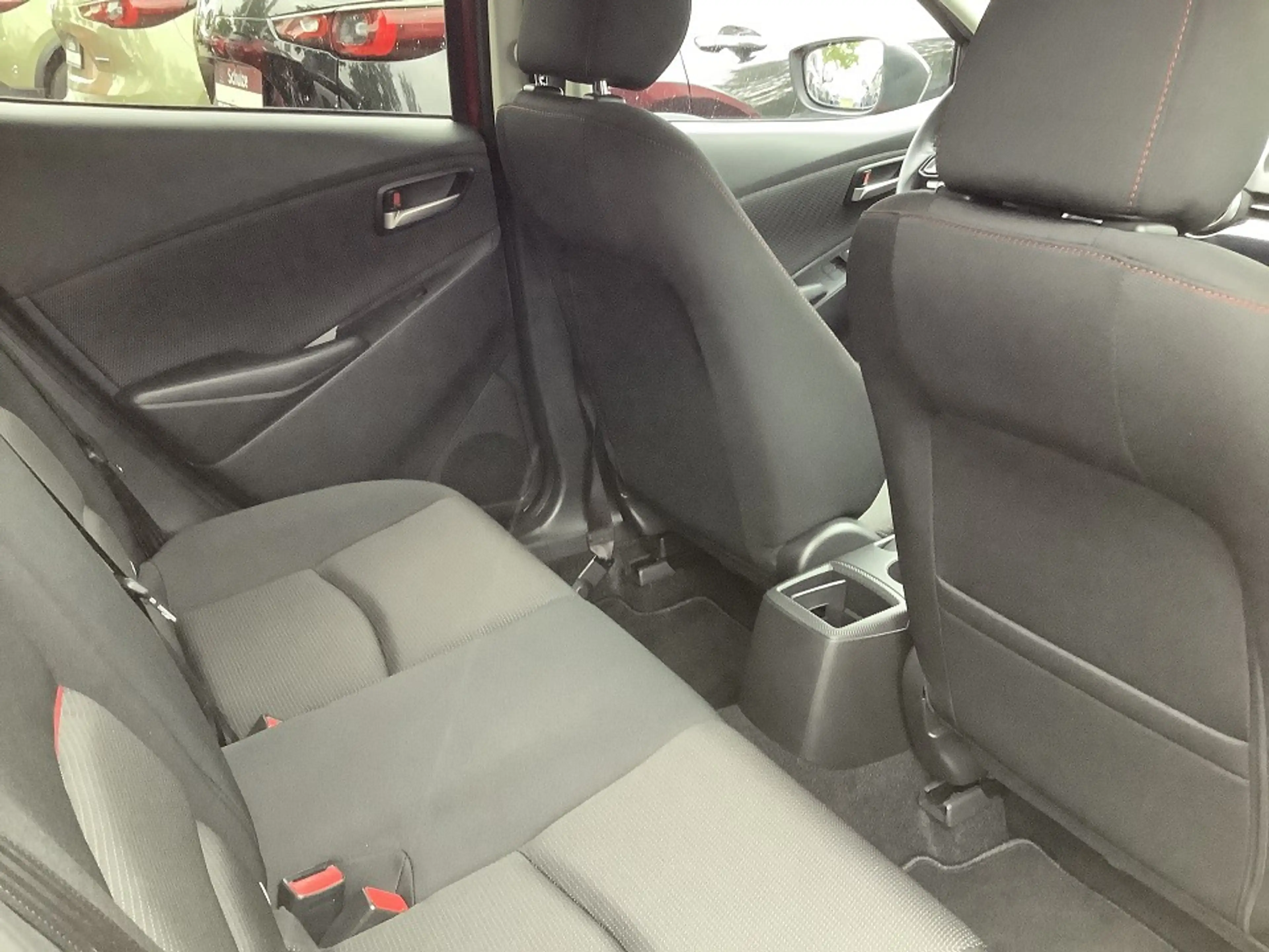 Mazda 2 e-SKYACTIV G 90 Homura Garantie bis 04/2028 Homura — photo 13