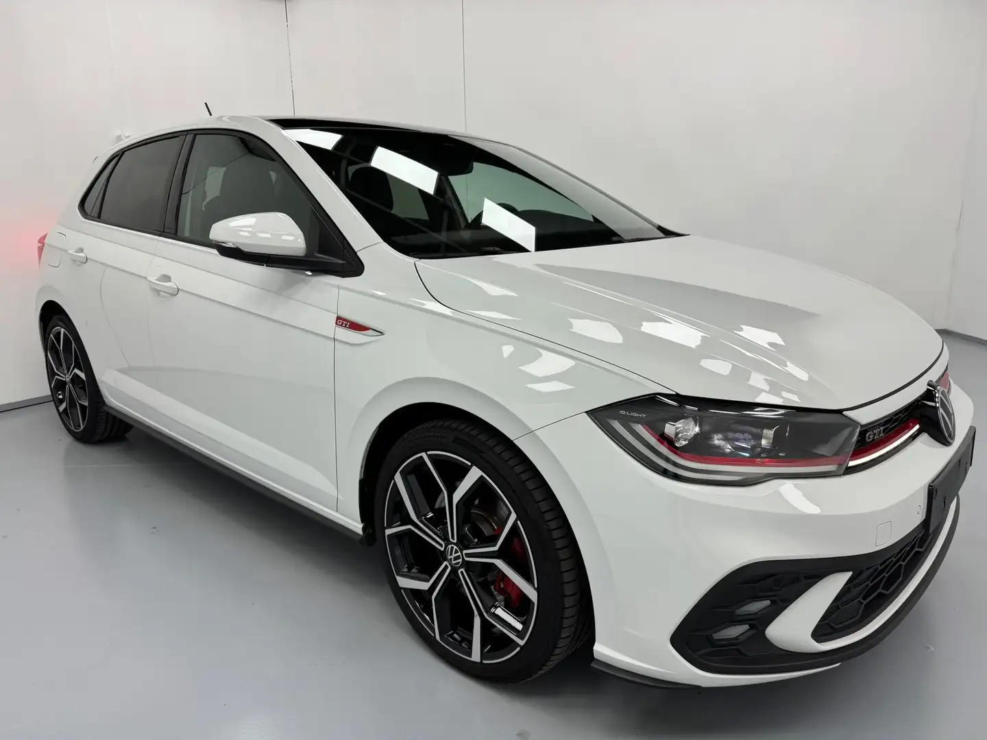 Volkswagen Polo GTI 2.0 TSI DSG 207CV MY25 KM0 *ACC+17"+MATRIX* PROMO! Wit - 2