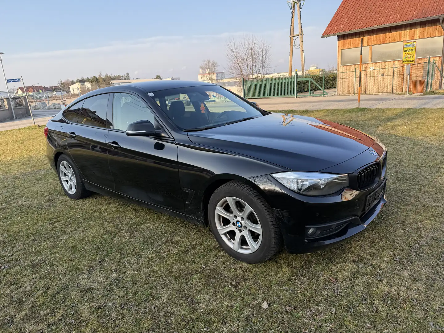 BMW 318 318d GT Sport - 2