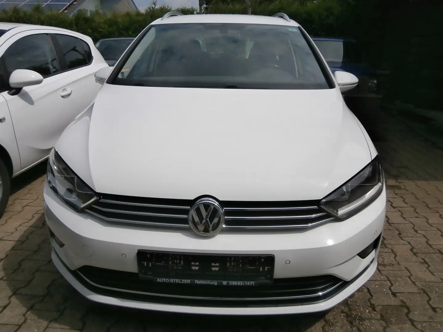 Volkswagen Golf Sportsvan Highline BMT/Start-Stopp LM-Felgen AHK PDC Klima Weiß - 2