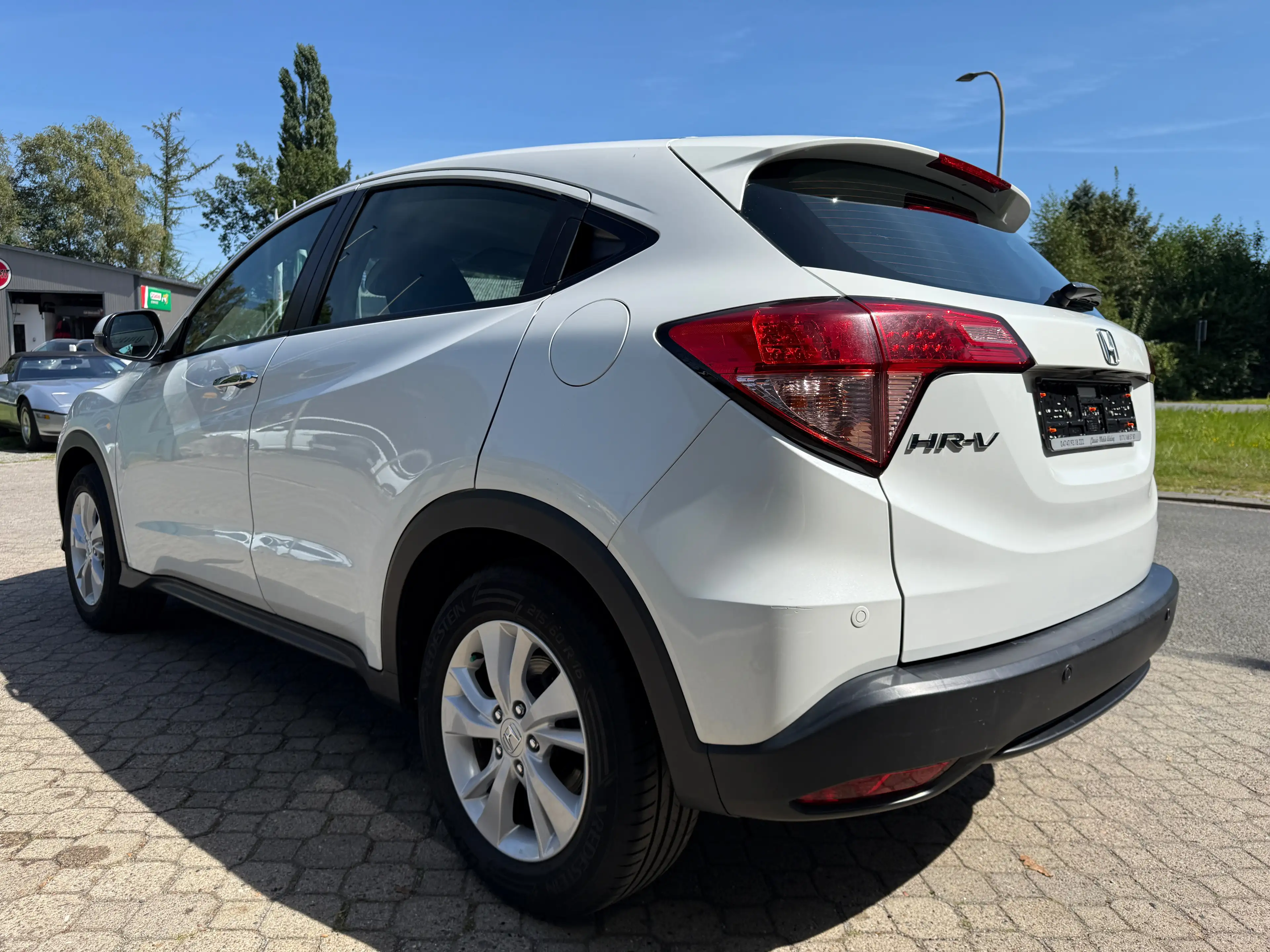 Honda HR-V 1.5 i-VTEC Elegance *1.Hand*HU a.W. neu*PDC*SHZ*Klimaautom.*Tempomat* — photo 8
