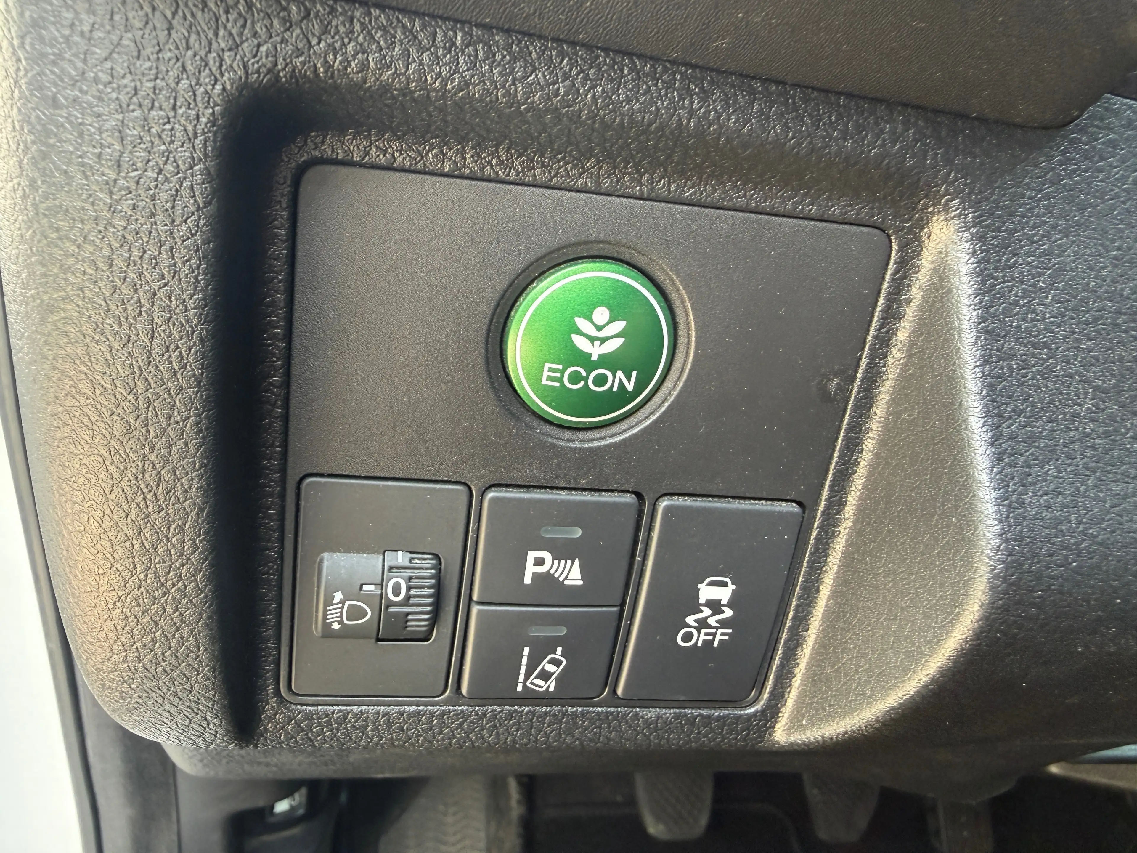 Honda HR-V 1.5 i-VTEC Elegance *1.Hand*HU a.W. neu*PDC*SHZ*Klimaautom.*Tempomat* — photo 15