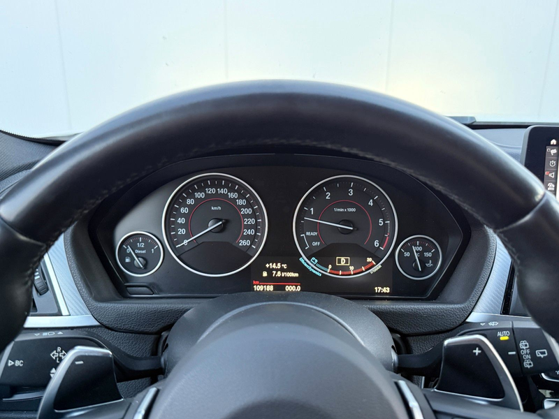 BMW 330 d xDrive M Sport Shadow TOURING LED — photo 8