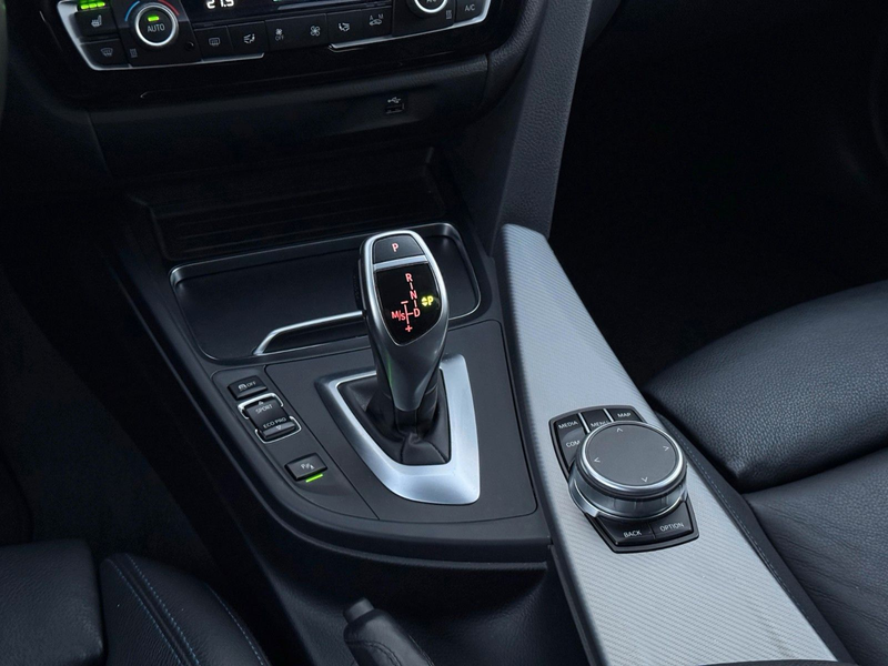 BMW 330 d xDrive M Sport Shadow TOURING LED — photo 11