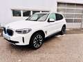 BMW iX3 Impressive Weiß - thumbnail 2