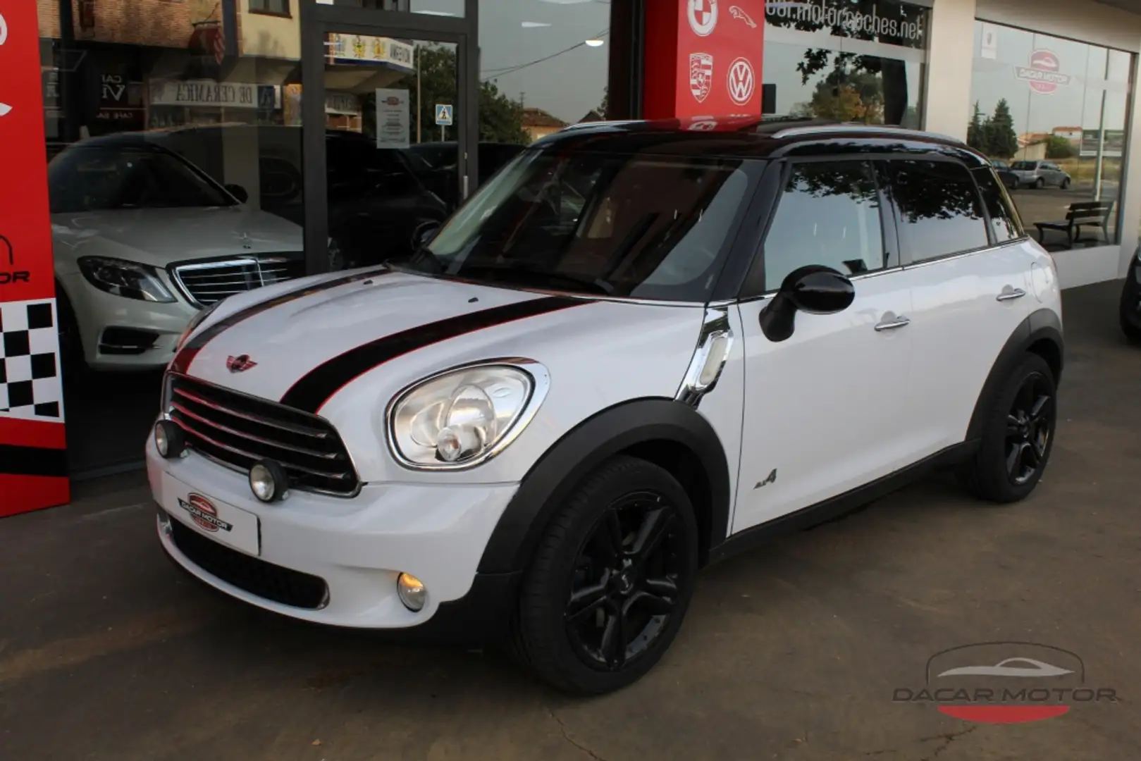 MINI Cooper Countryman D ALL4 Wit - 2
