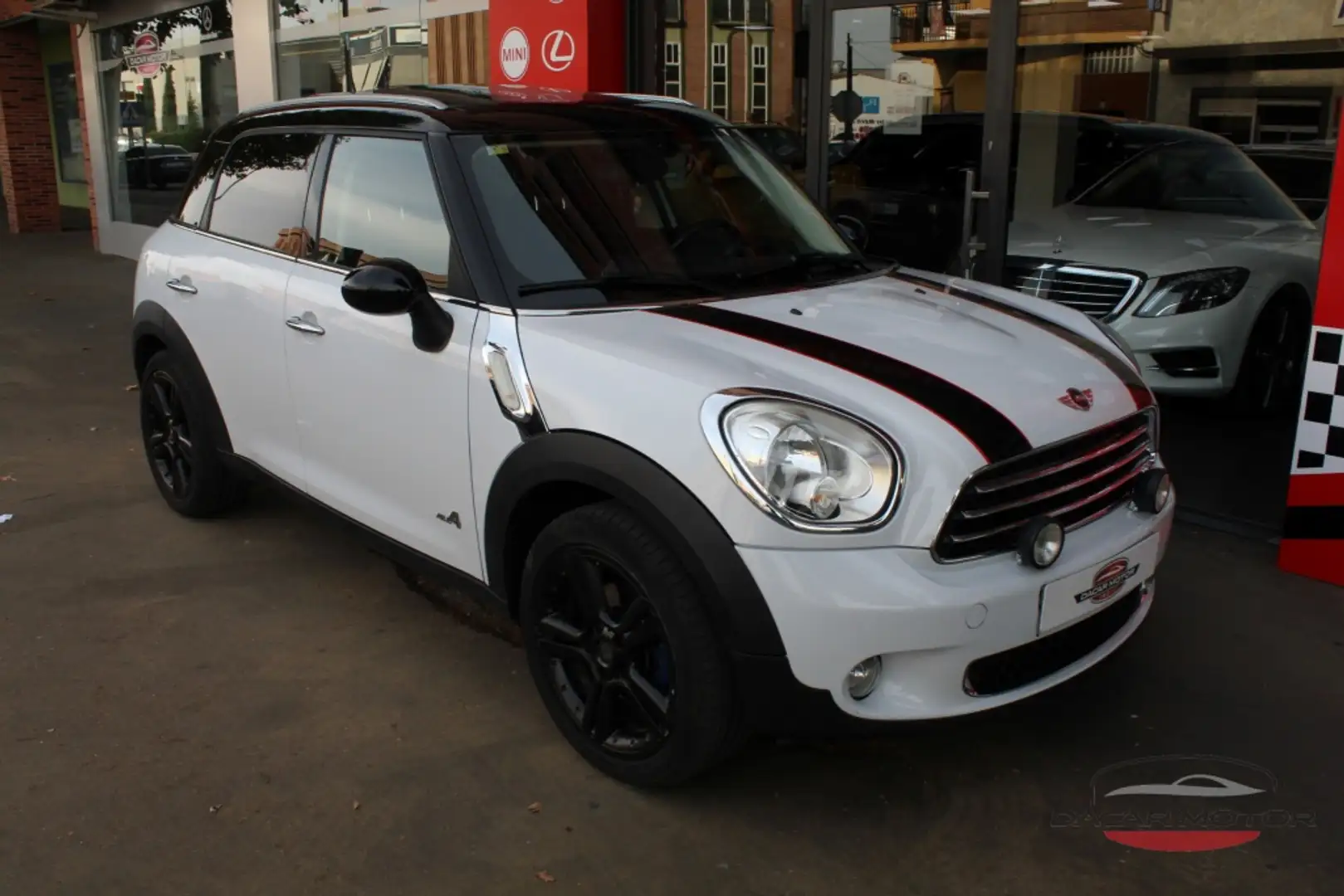 MINI Cooper Countryman D ALL4 Wit - 1