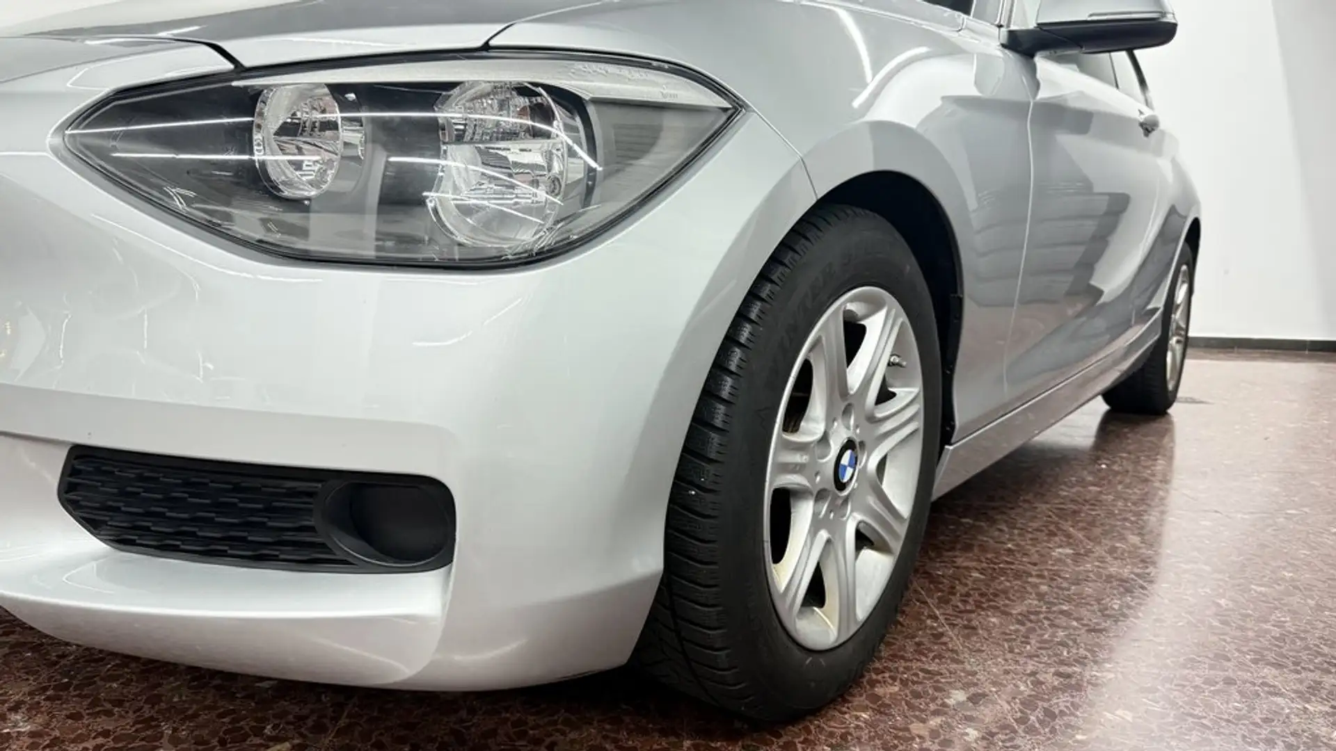 BMW 116 114i Gris - 2