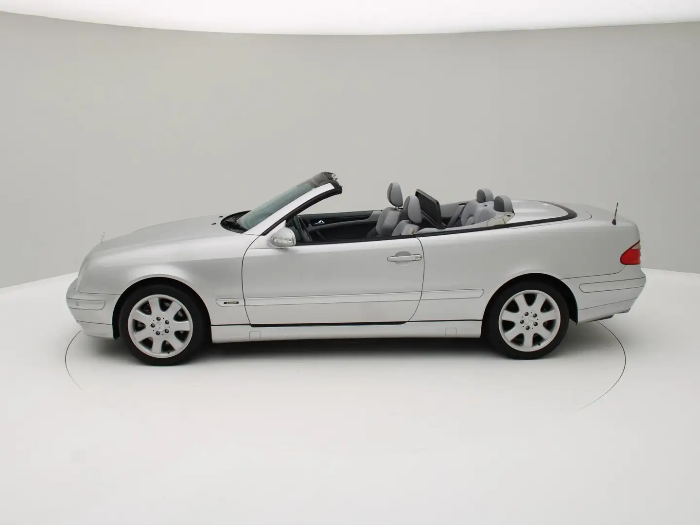 Mercedes-Benz CLK 430 Cabrio Avantgarde Airco, Cruisecontrol, Parkeersen Šedá - 2