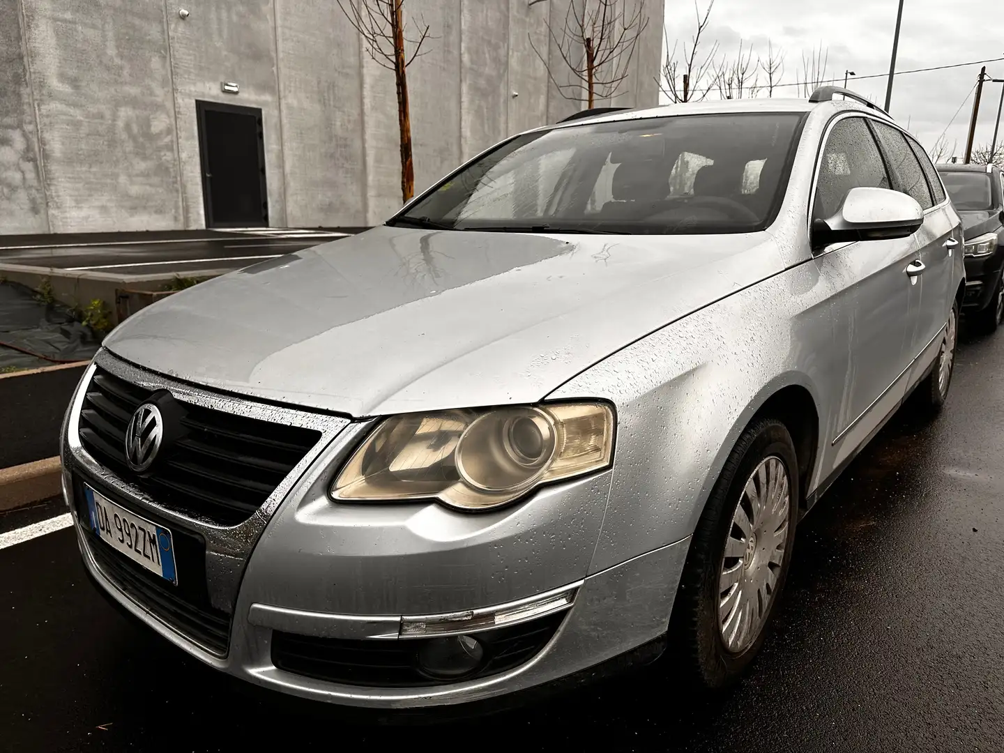 Volkswagen Passat Variant Passat Variant 2.0 tdi Comfortline Silber - 1