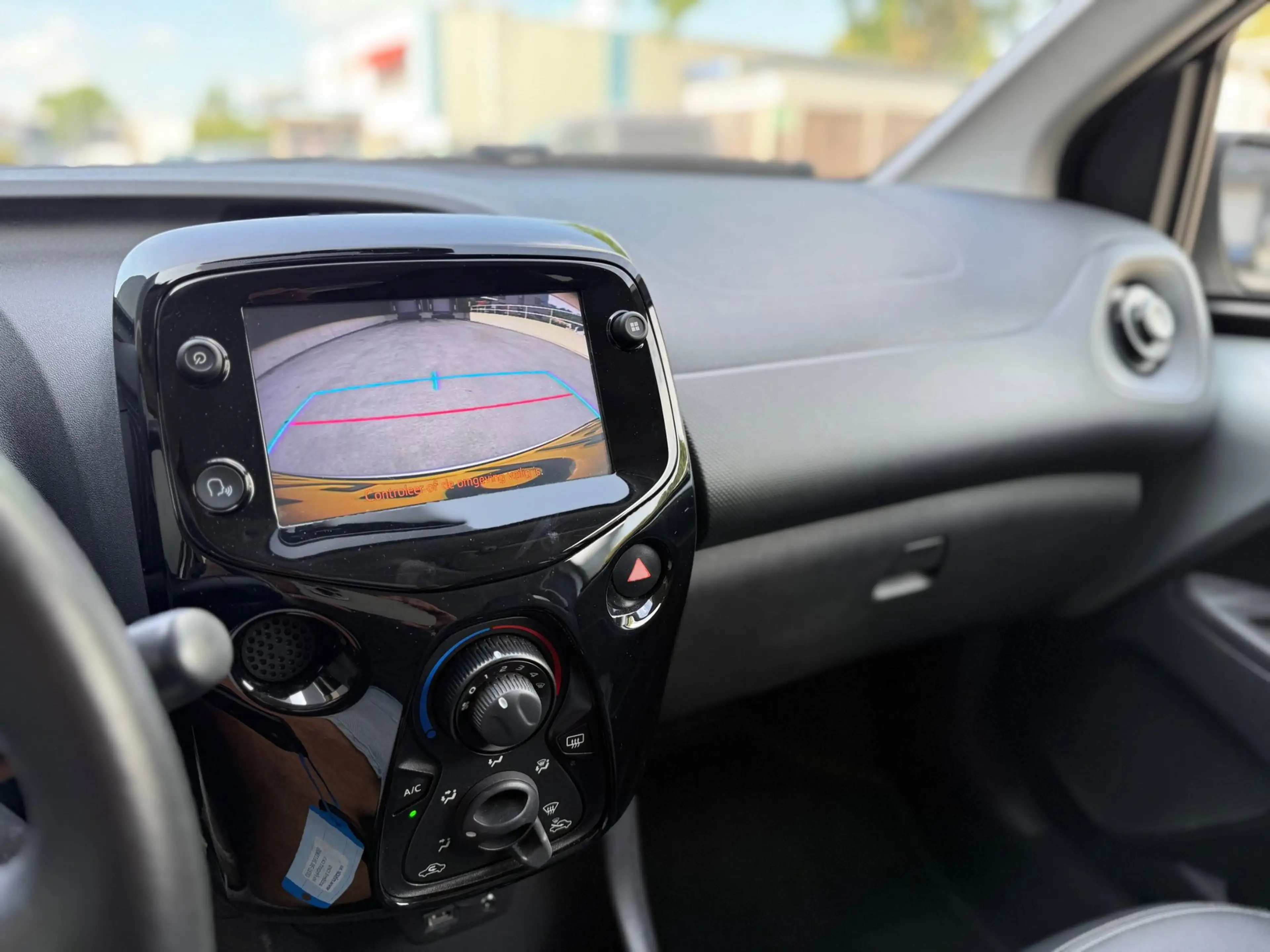 Citroen C1 1.0 VTi Urban Ride — photo 15