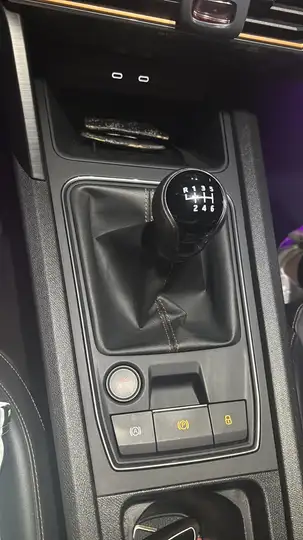 Cupra León 2023, foto 5