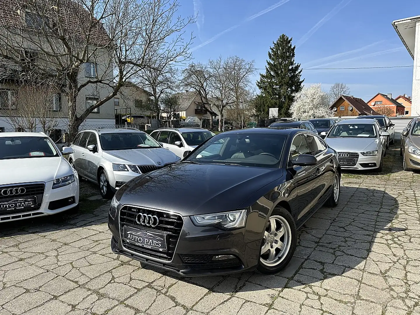 Audi A5 SB 2,0 TDI Ultra-1.BESITZ-LEDER-5 SITZE Sportba... Grau - 1